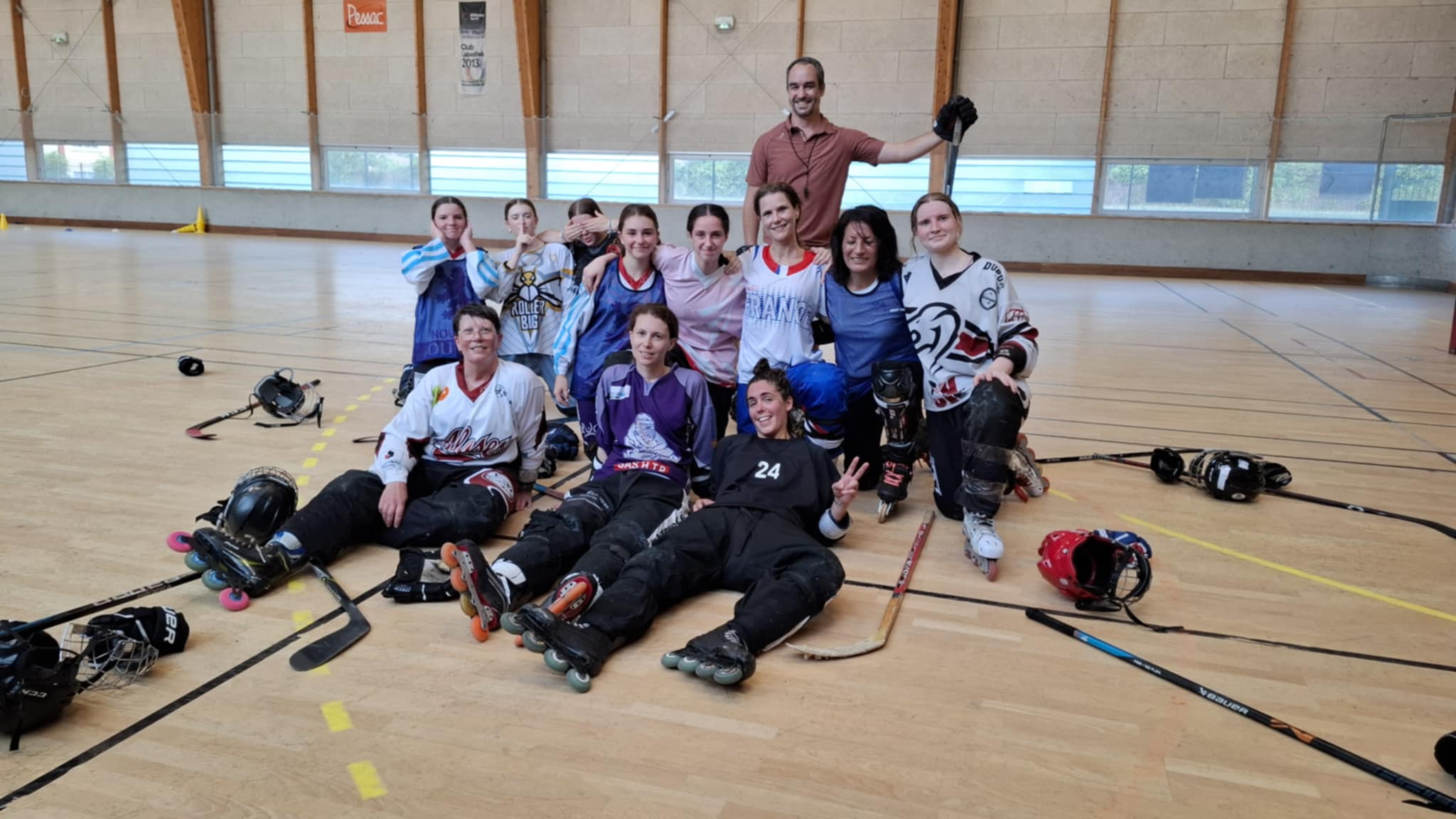 Groupe de joueuses Maohis féminines