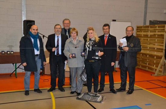 Remise du trophée aux formateurs et aux jeunes arbitres