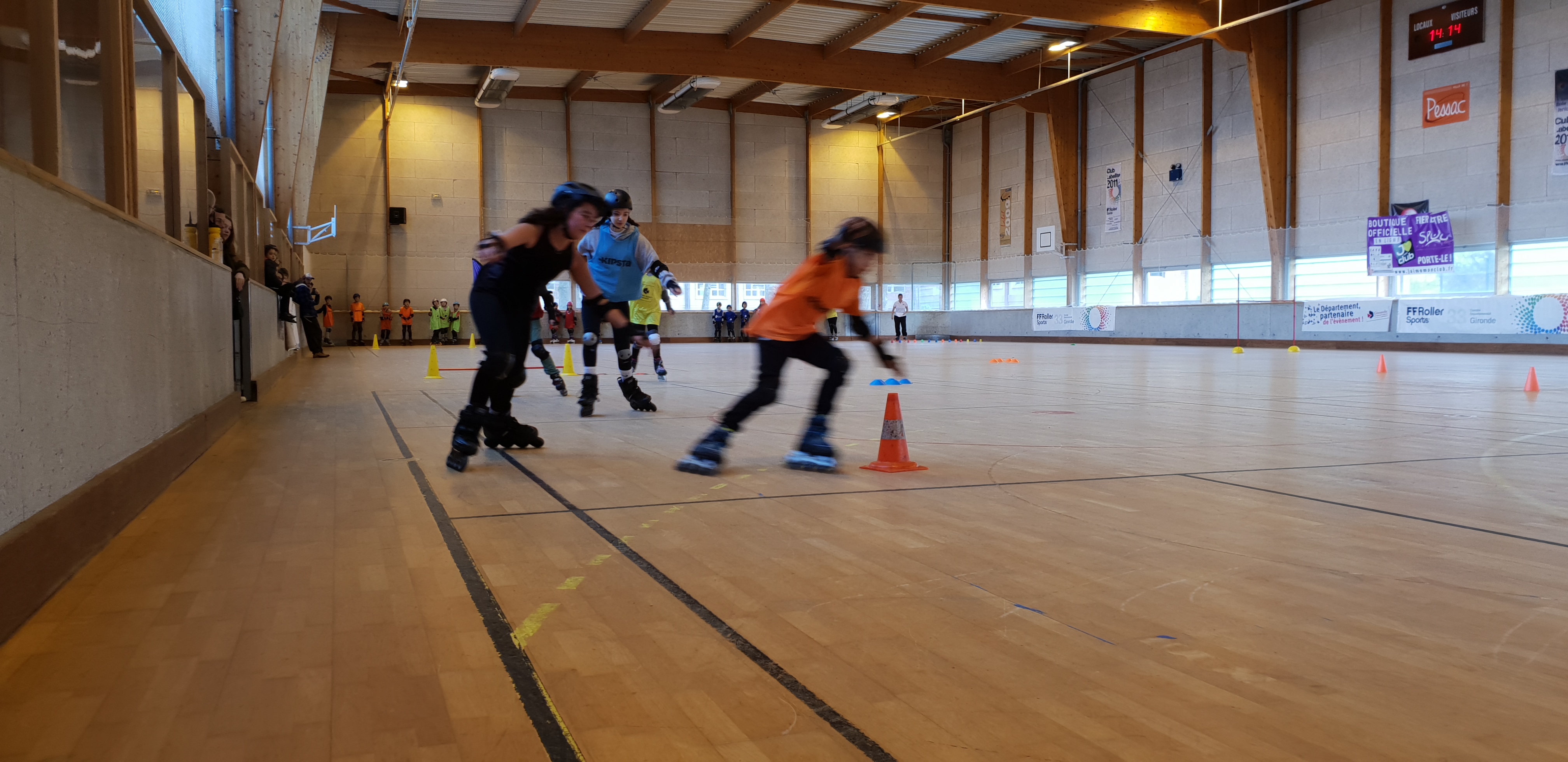 Pleine vitesse pour le skate cross !