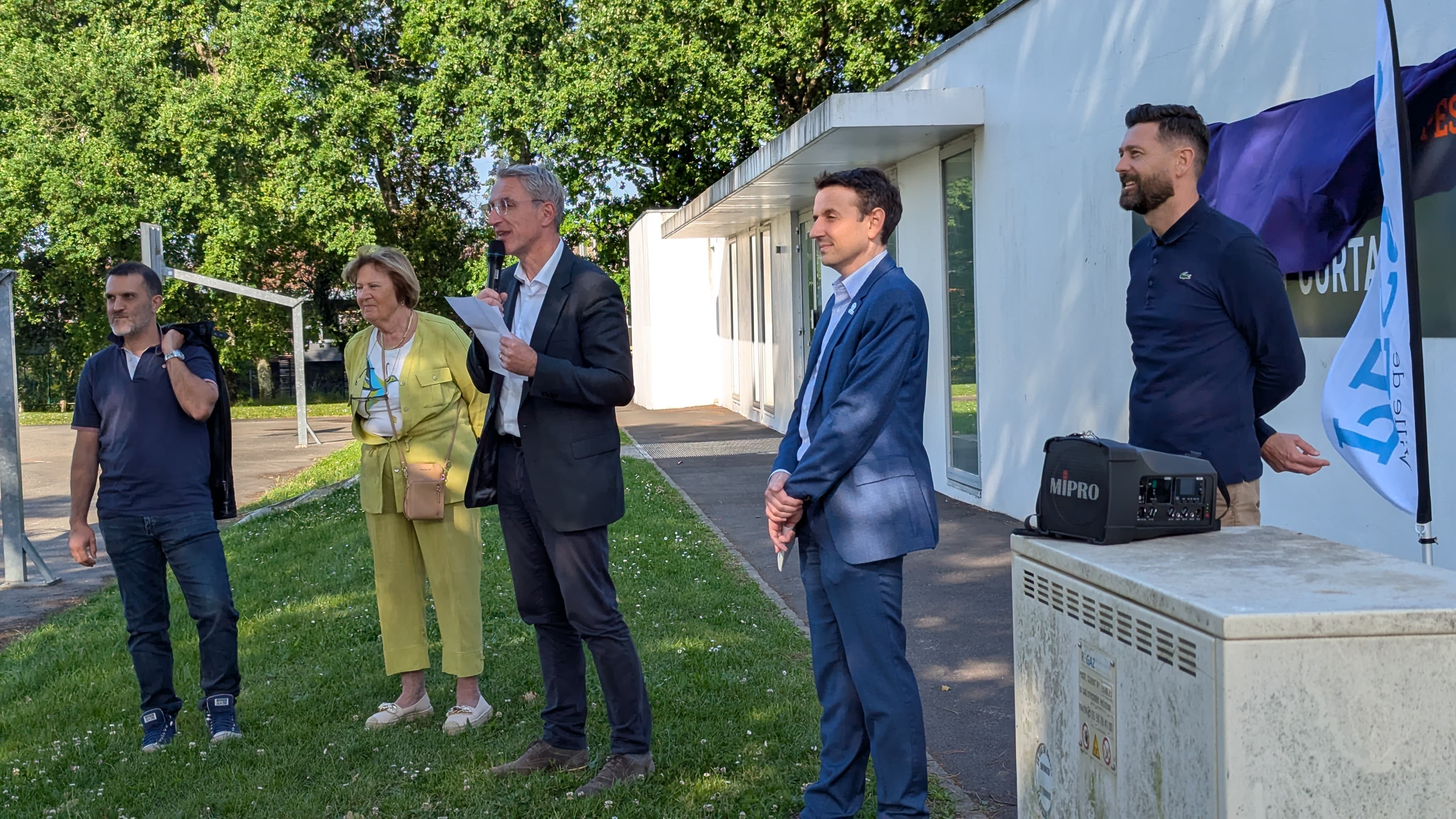 La salle du SPUC Roller devient le Hall des Sports Robert Curtan
